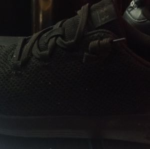 Variety of foot wear